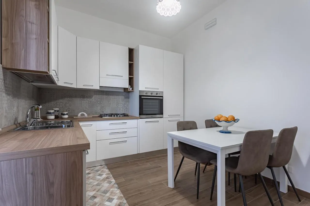 Trapani Seaview Modern Apartment Near The Beach