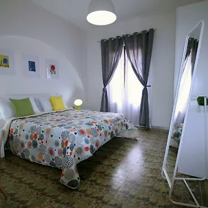 De Nobili's Apartment